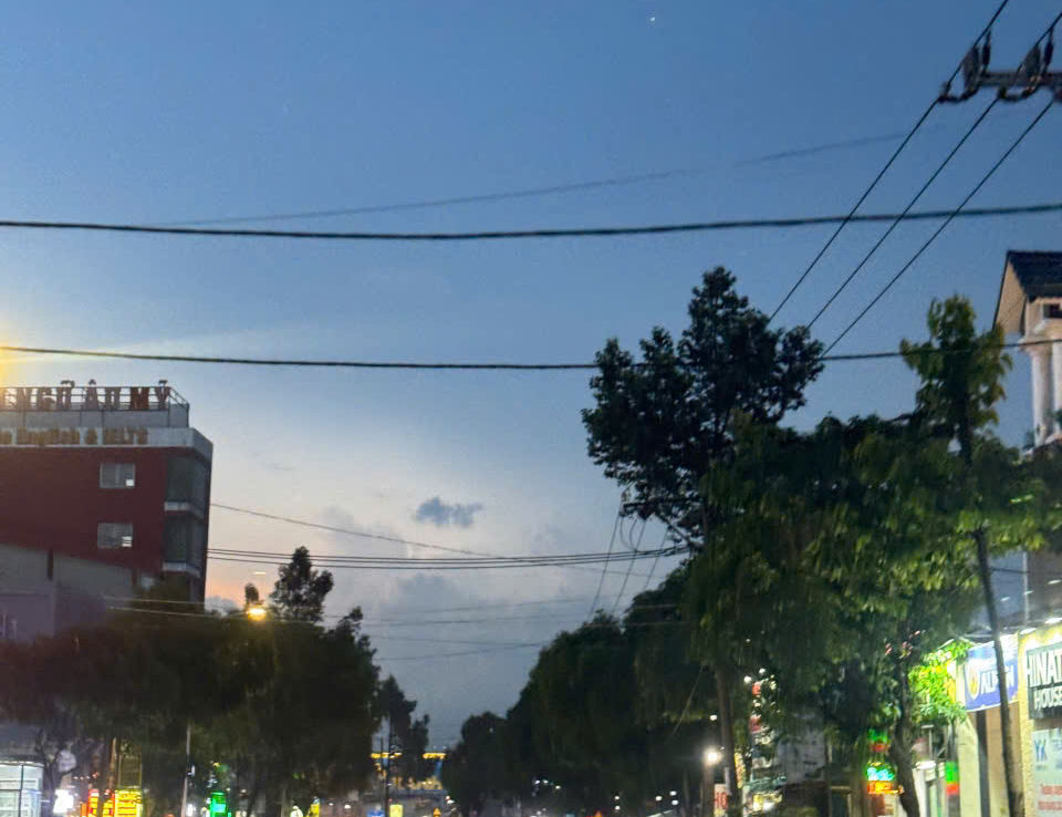 mặt tiền Nguyễn An Ninh Dĩ An