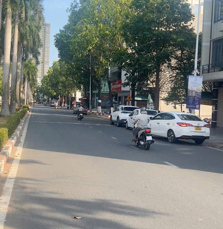 mặt tiền đường gs1 dĩ an