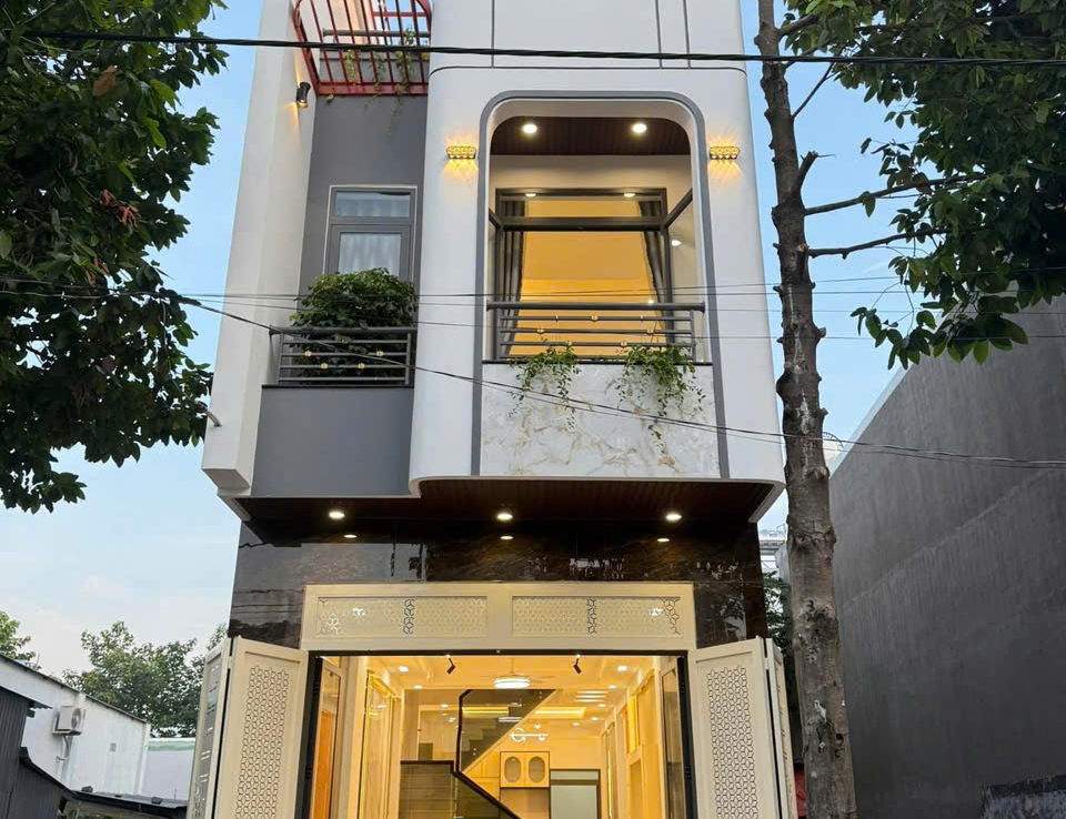 nhà gần chợ Tân Bình dĩ an