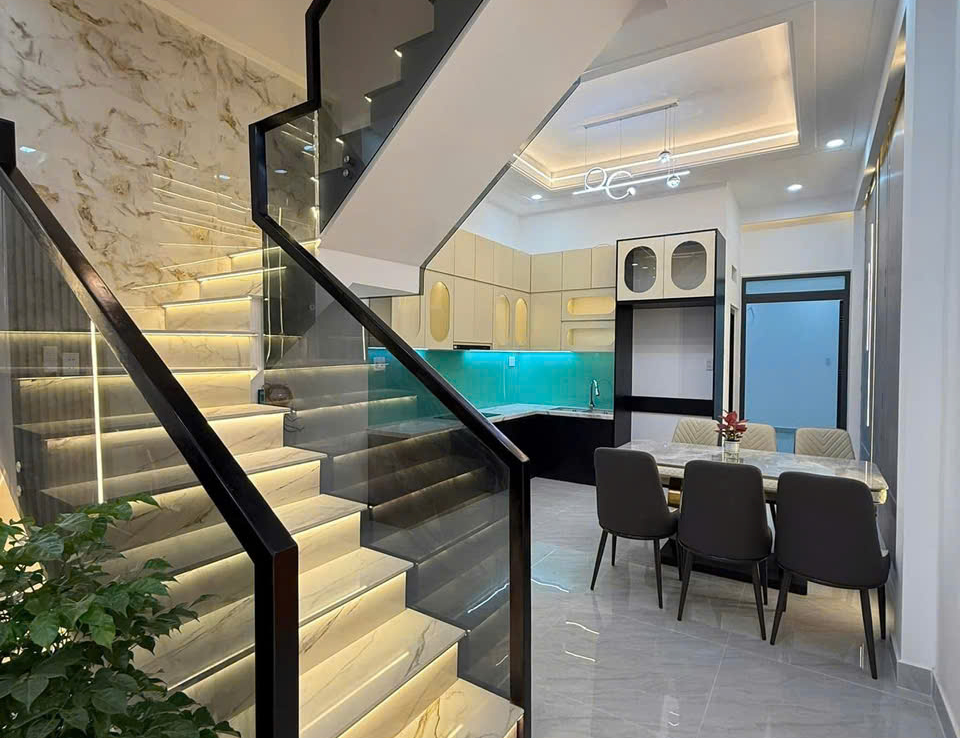 nhà gần chợ Tân Bình dĩ an