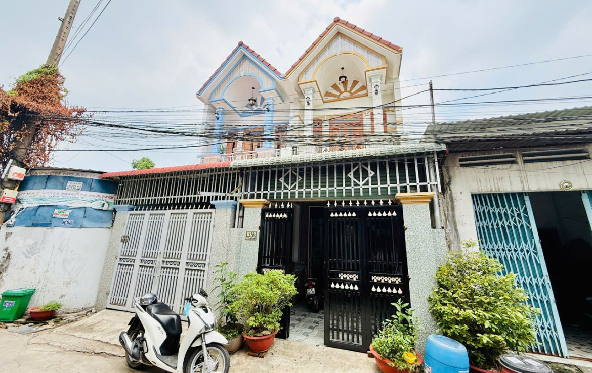 nhà hai bà Trưng Đông Hòa