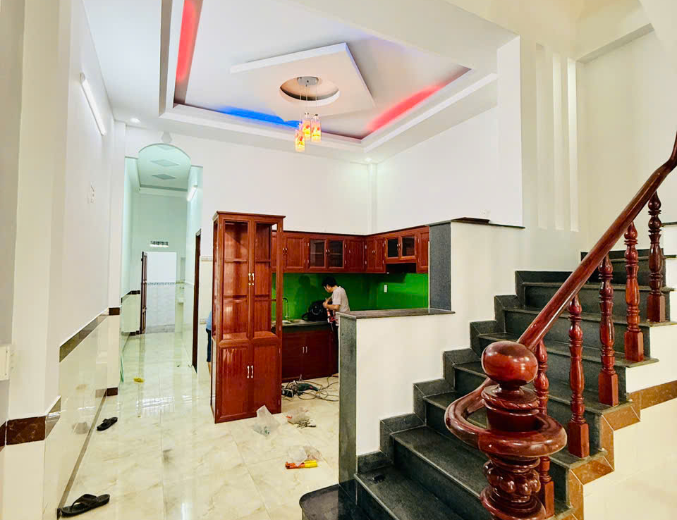 nhà sổ riêng Đông Hòa