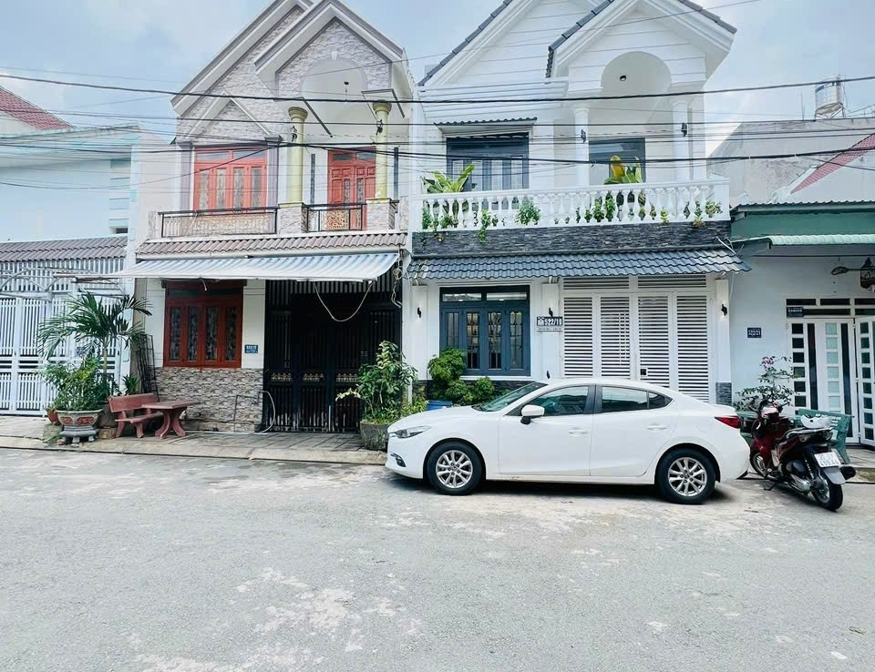 nhà bán phường bình an