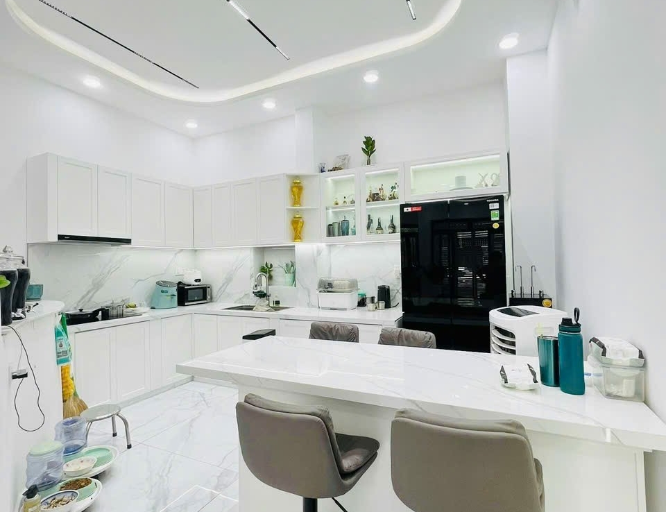 nhà bán phường bình an