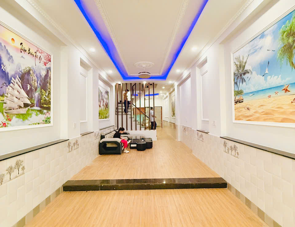 nhà phố cao cấp dĩ an