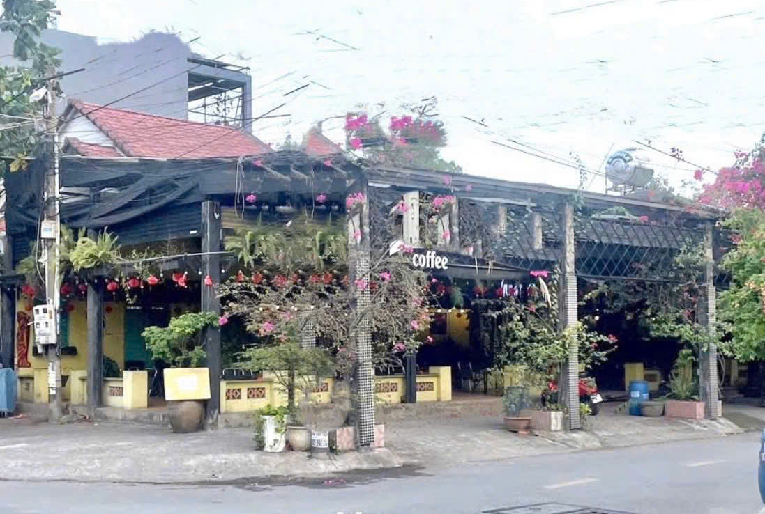 bán quán cà phê 2 mặt tiền