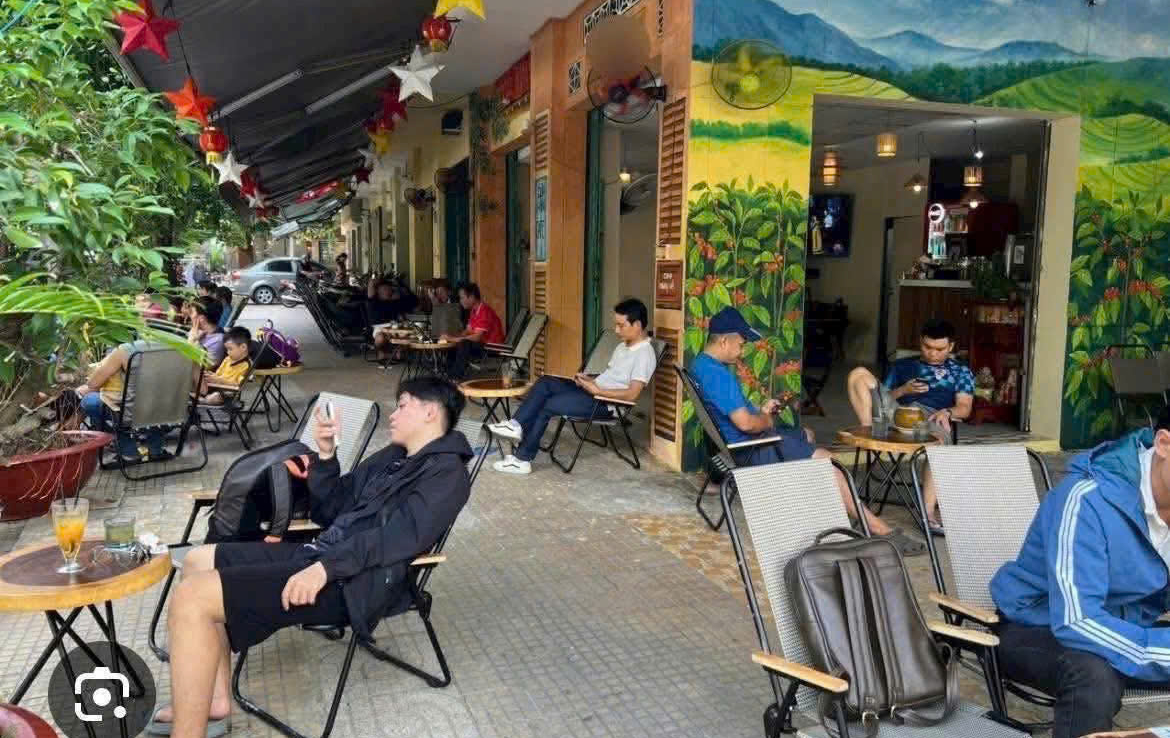 bán quán cà phê 2 mặt tiền